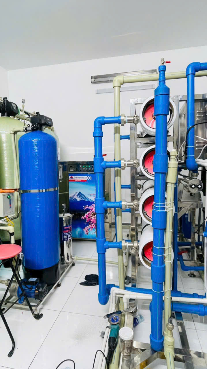 Dây chuyền lọc nước tinh ro 10.000l/ h